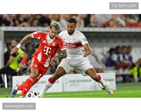 莱切足球俱乐部宣布新赛季阵容调整加强进攻线提升竞争力